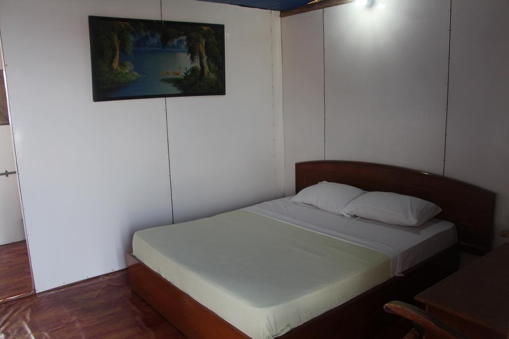 Bintan Laguna Restaurant And Resort Teluk Bakau Habitación foto
